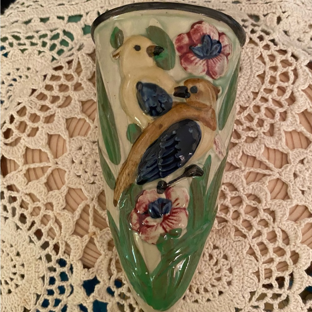 Wall Pocket Majolica Ceramic Birds and Flowers Japan, Vintage